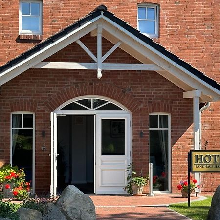 Landhaus Hamester - Hotel & Restaurant Basthorst  Bagian luar foto