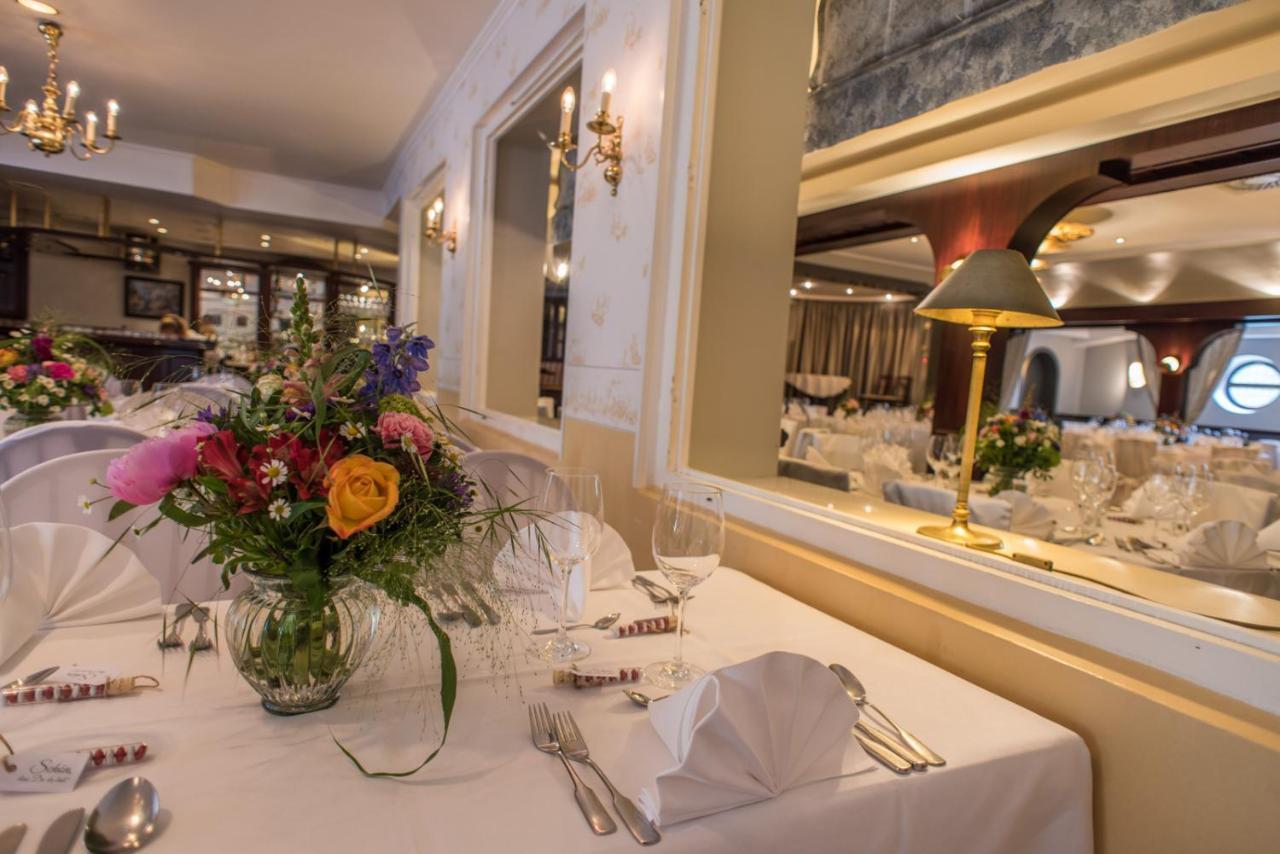 Landhaus Hamester - Hotel & Restaurant Basthorst  Bagian luar foto